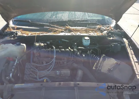 2004 Buick Lesabre Custom z USA, uszkodzony, nr VIN 1G4HP52K244109631